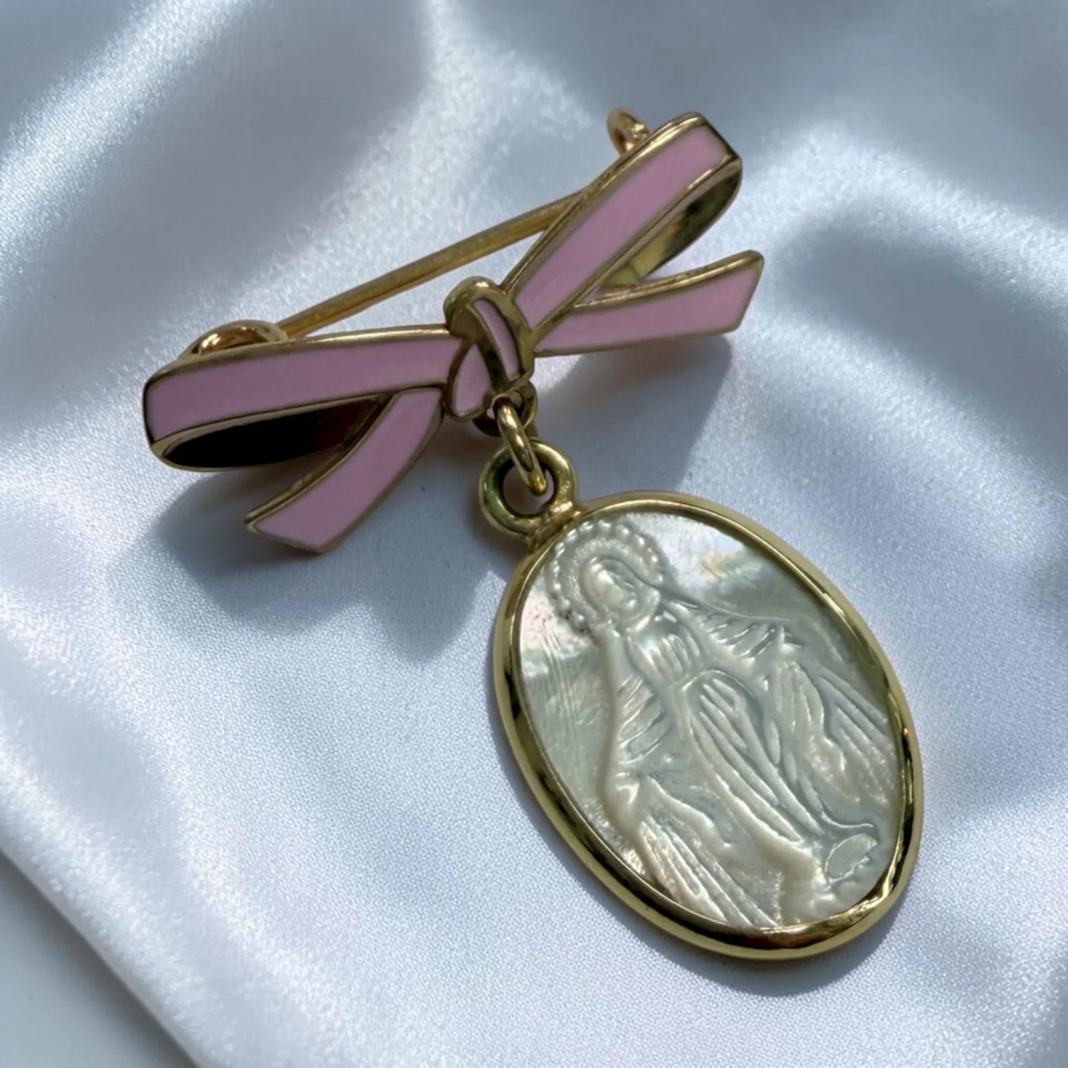 14K Yellow Gold Pink Enamel Bow Mother of Pearl Miraculous Medal Baby Pin - Image 3