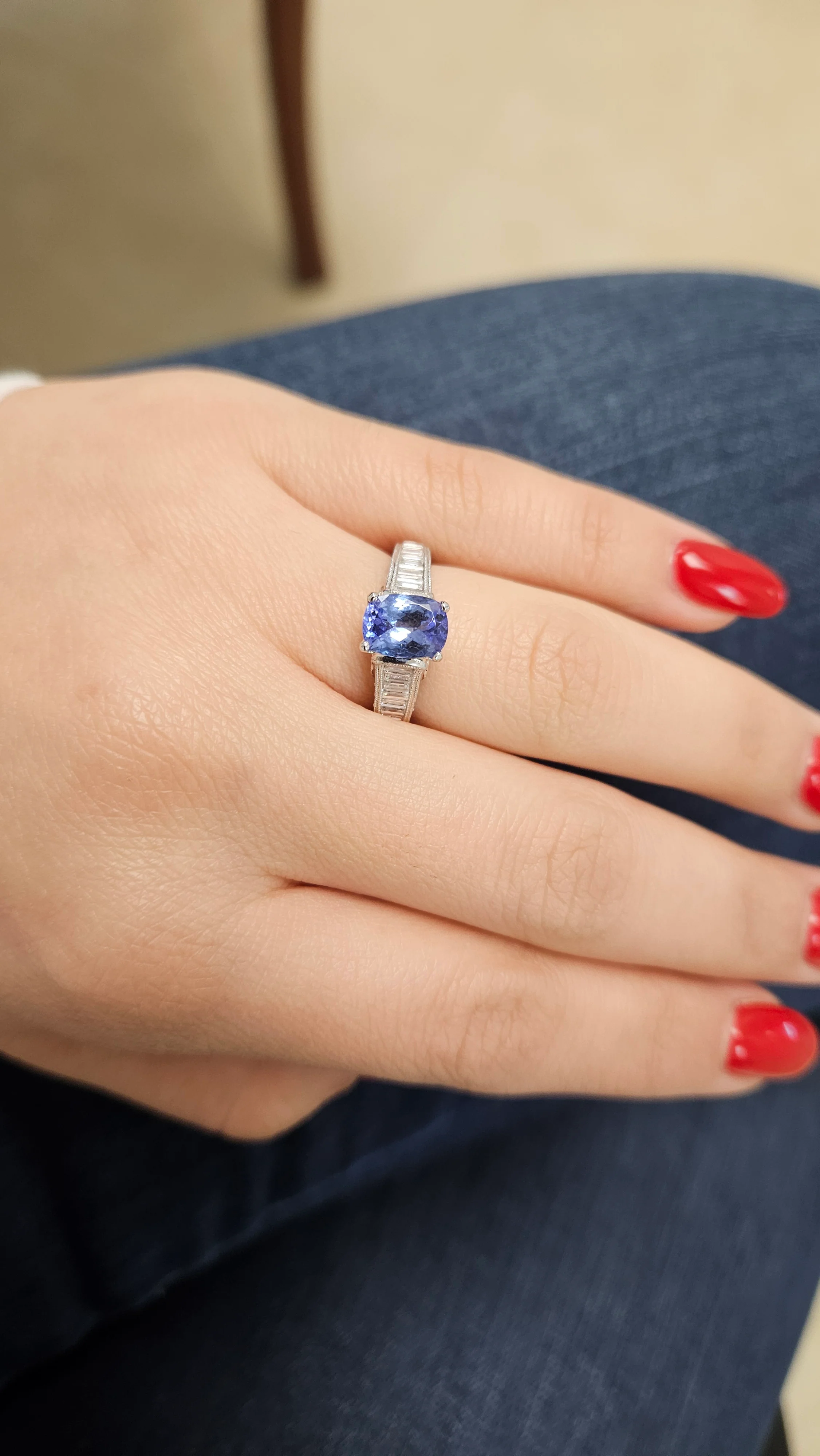 18K White Gold Tanzanite and Diamond Engagement Ring - Image 6