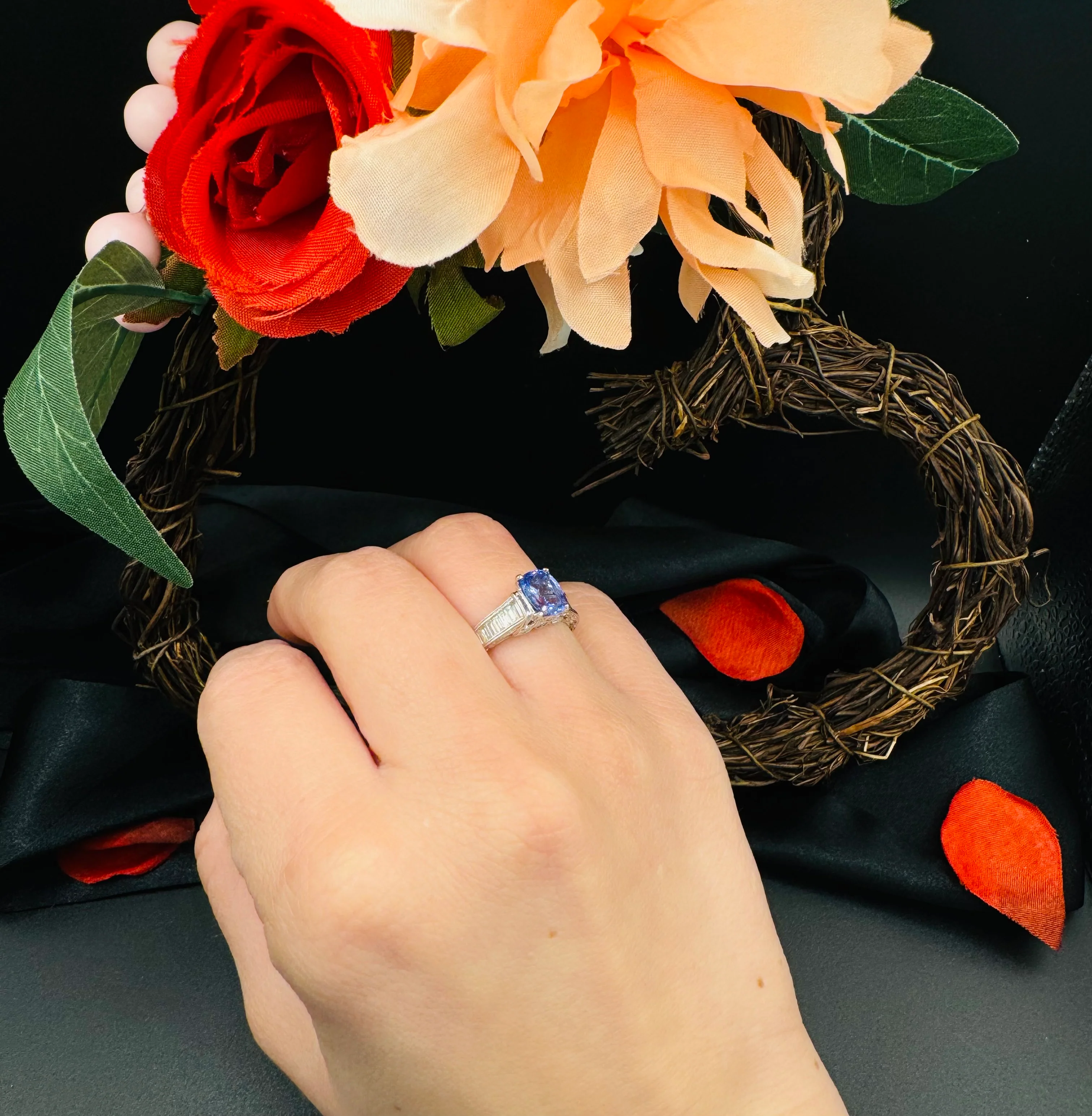 18K White Gold Tanzanite and Diamond Engagement Ring - Image 8