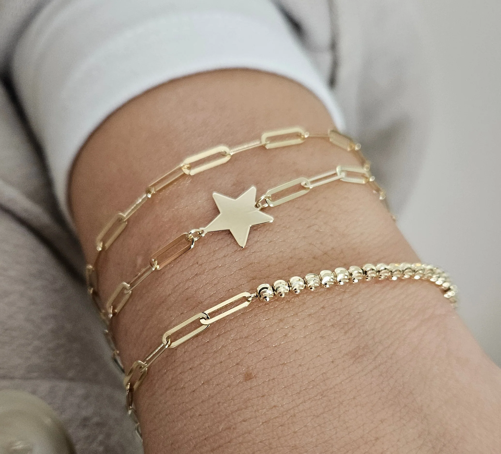 Dazzling Paperclip And Bead Diamond Cut Bracelet - Image 3