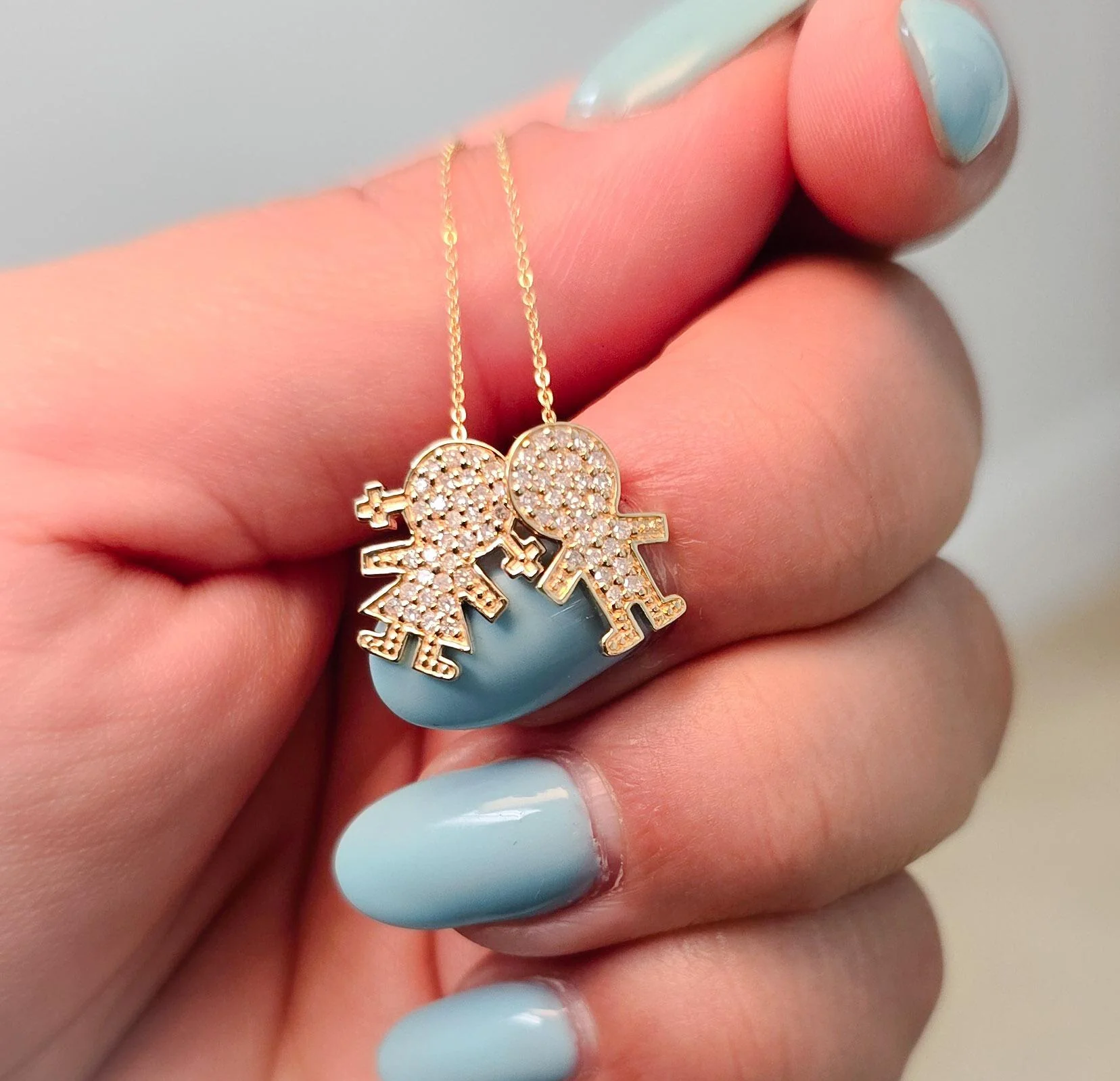 Diamond Girl Pendant 12mm - Image 4