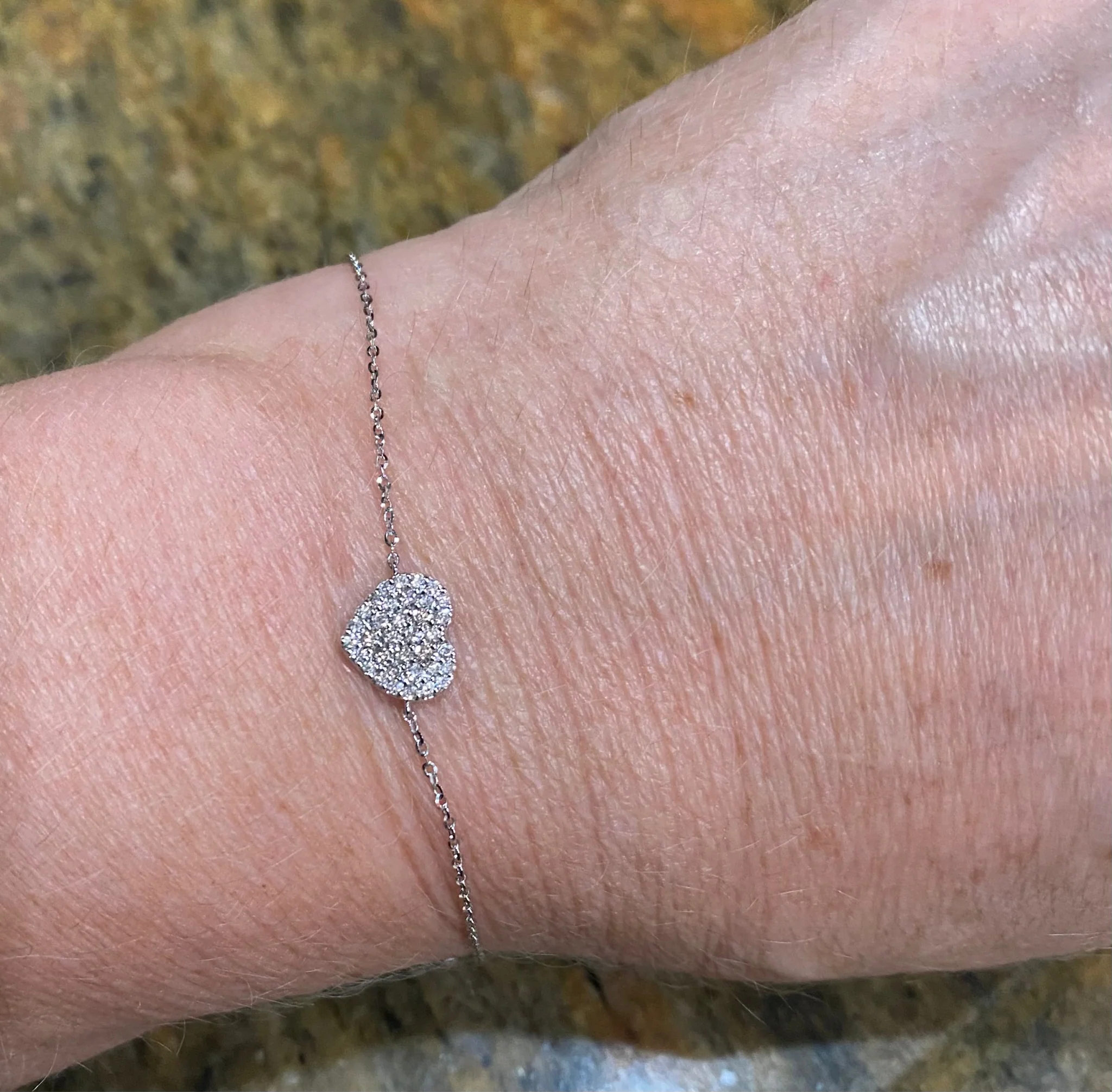 Endless Love 14K Gold Diamond Pave Heart Bracelet - Image 3