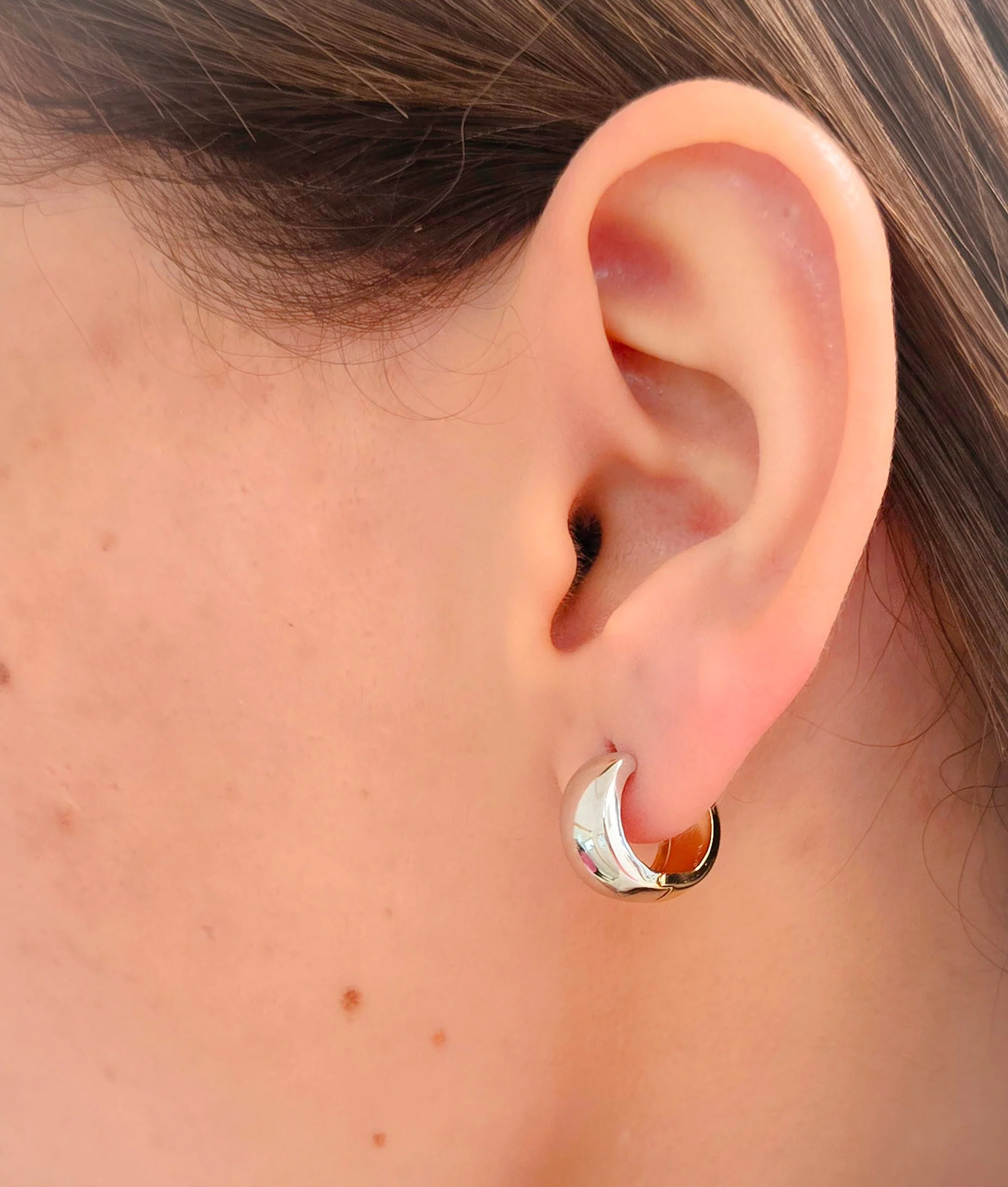Medium Two Tone Hoop Earrings - Image 3