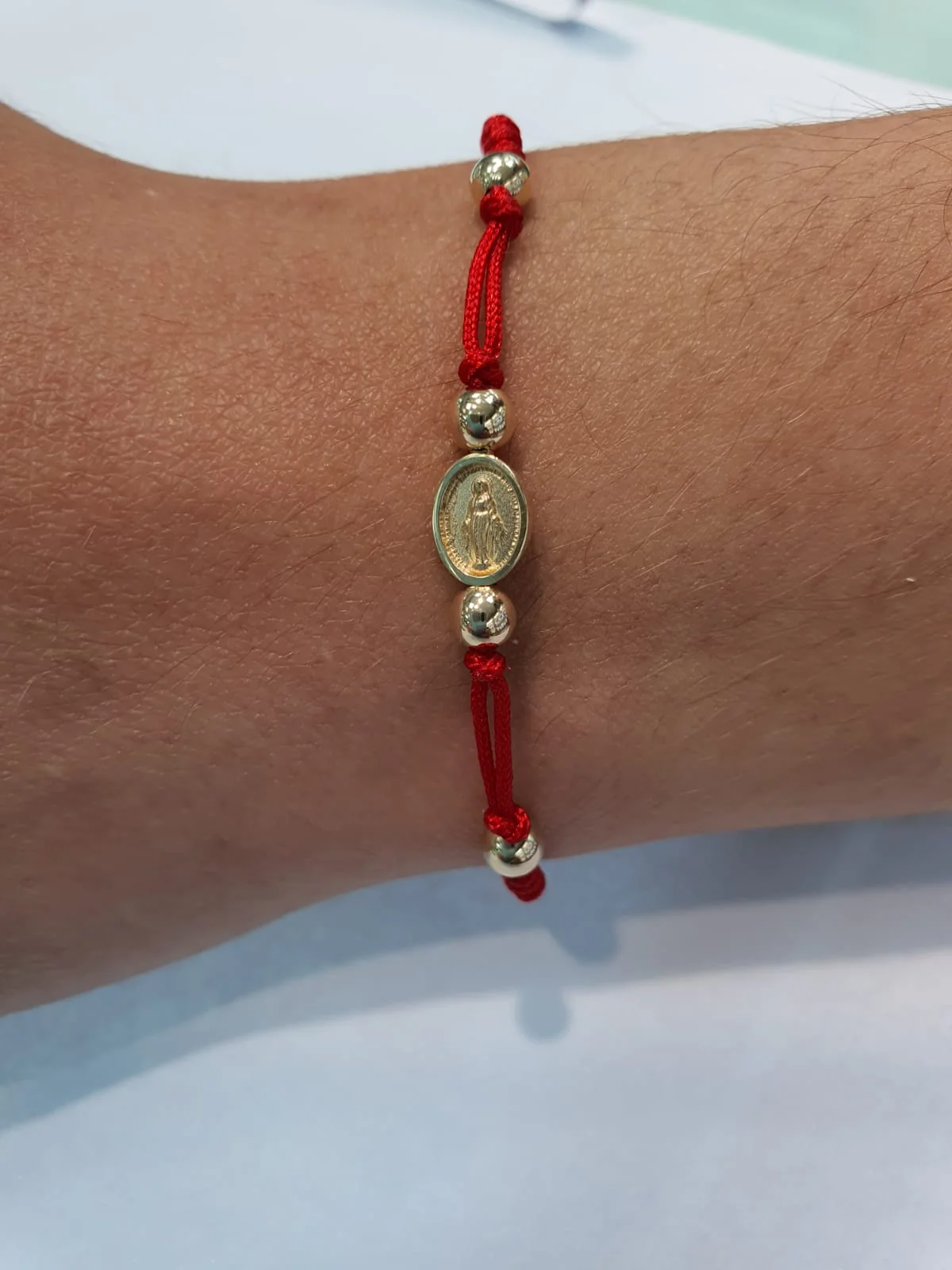Miraculous or Guadalupe small Medal Macrame Bracelet - Image 4