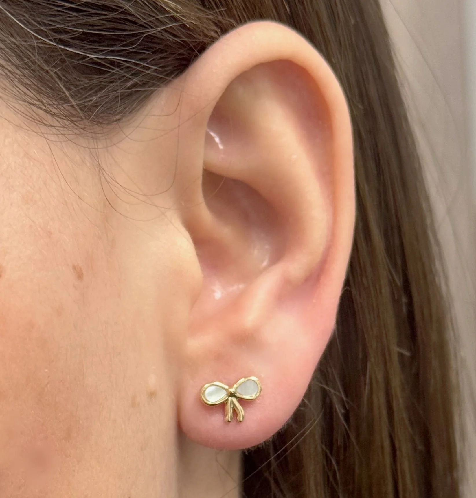 Mother of Pearl Bow Jewelry Set - Image 3