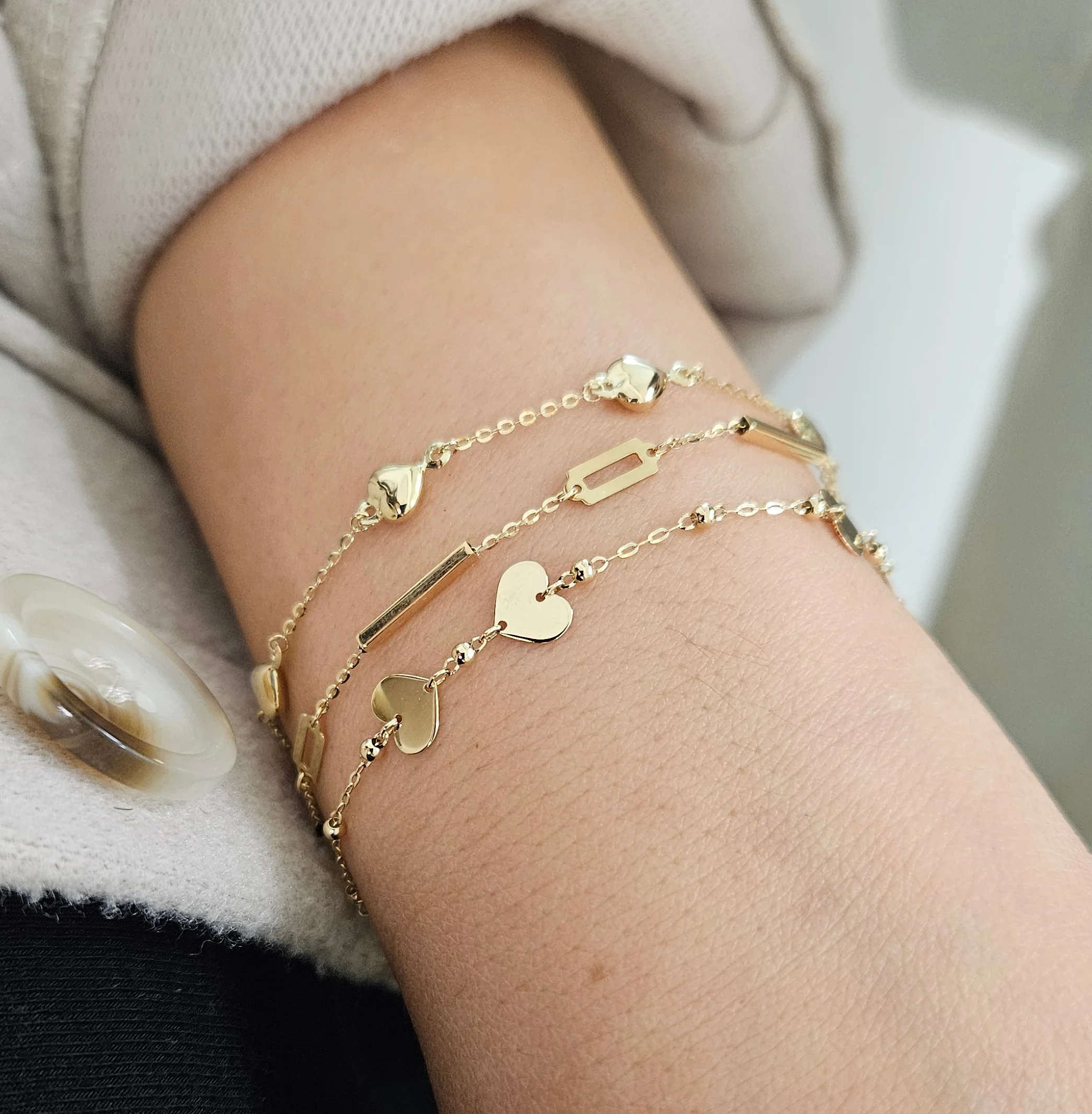 Puff Heart Bracelet - Image 2
