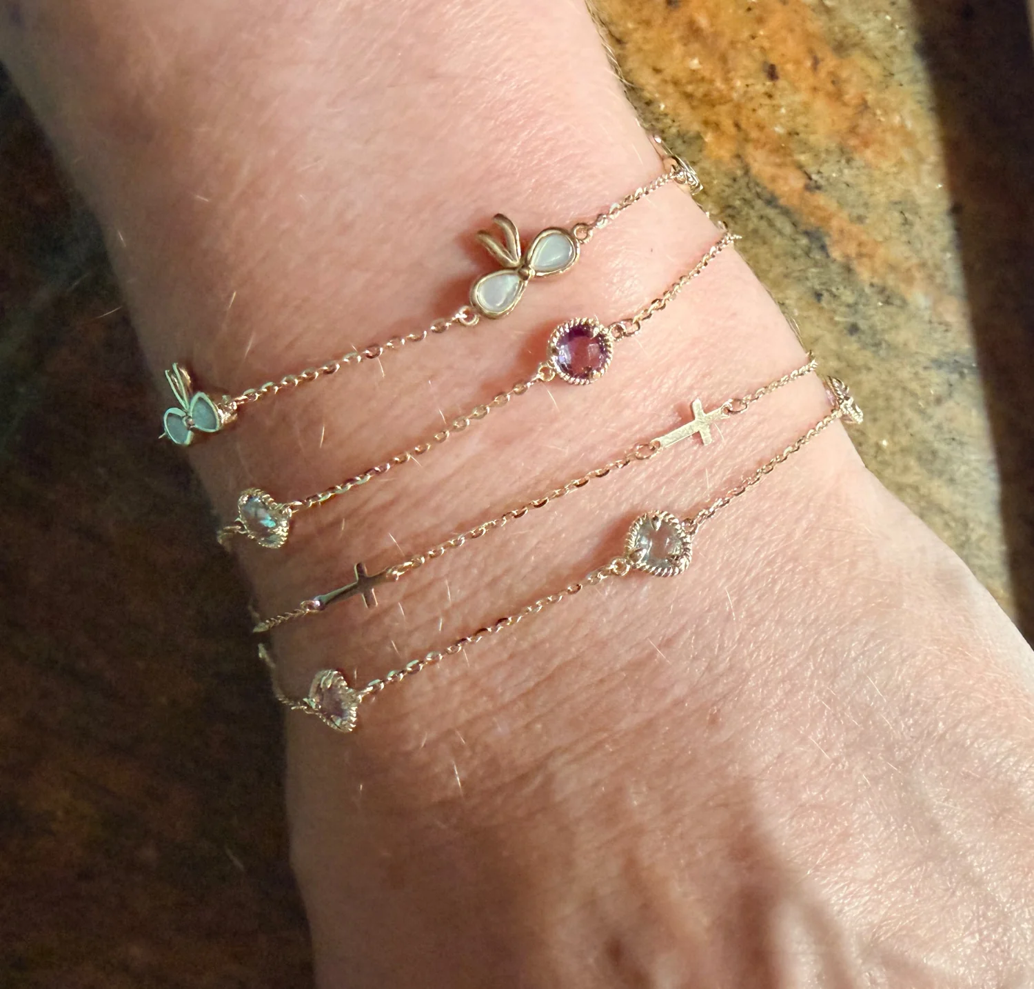 Rope Twist Halo Round Amethyst & Blue Topaz Station Bracelet - Image 4