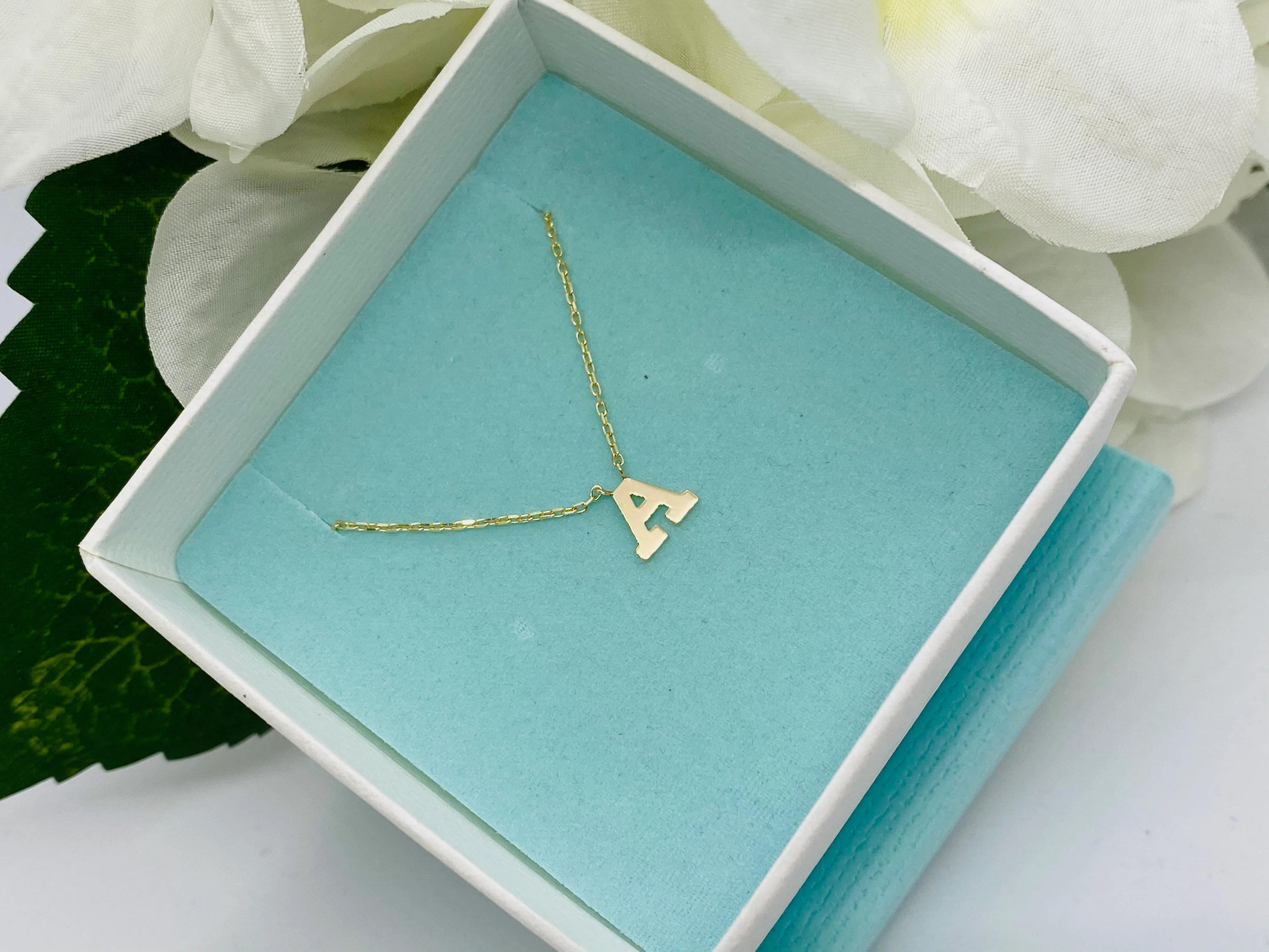 Single Block Initial Letter Necklace 14 Karat Gold - Image 3