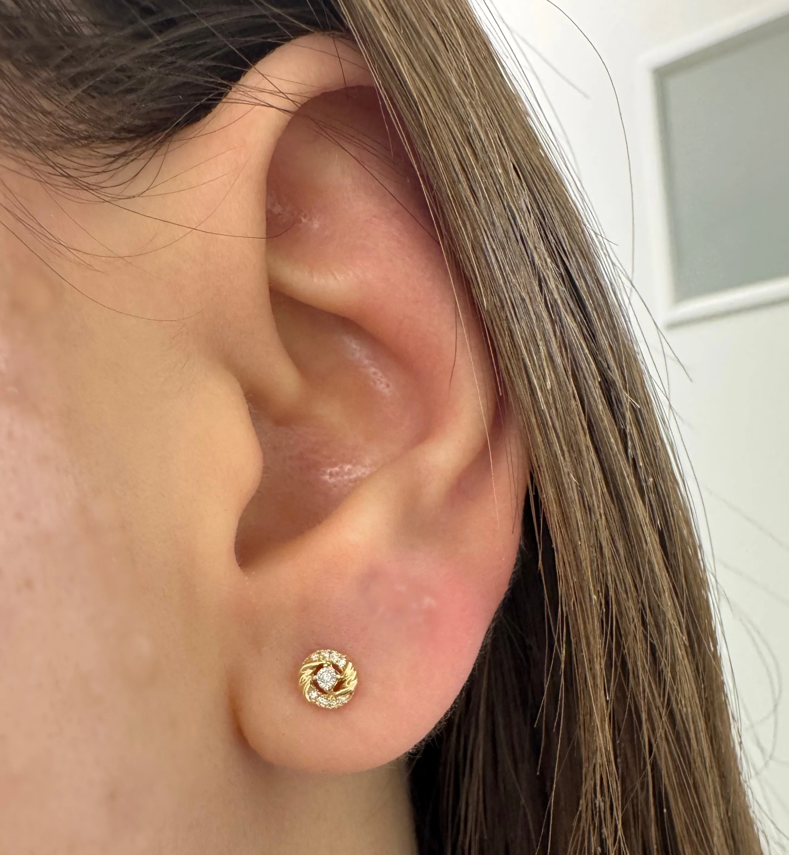 Twist Diamond Stud Earrings - Image 4